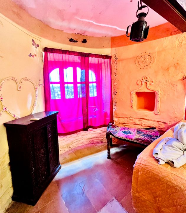room (3)
